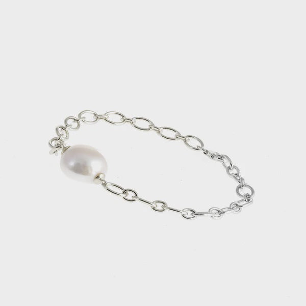 Carmen Freshwater Pearl Silver Bracelet Sybella